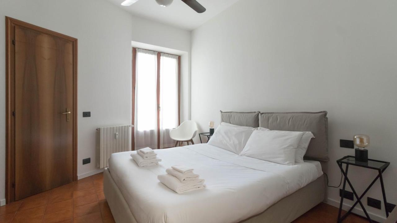 Italianway - Ausonio 6 * Milano